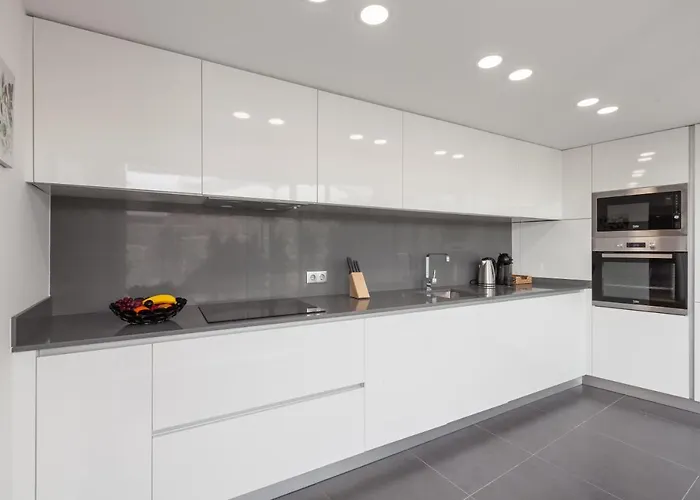 Ana's 4* ギマランイス