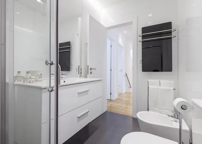 Ana's 4* ギマランイス